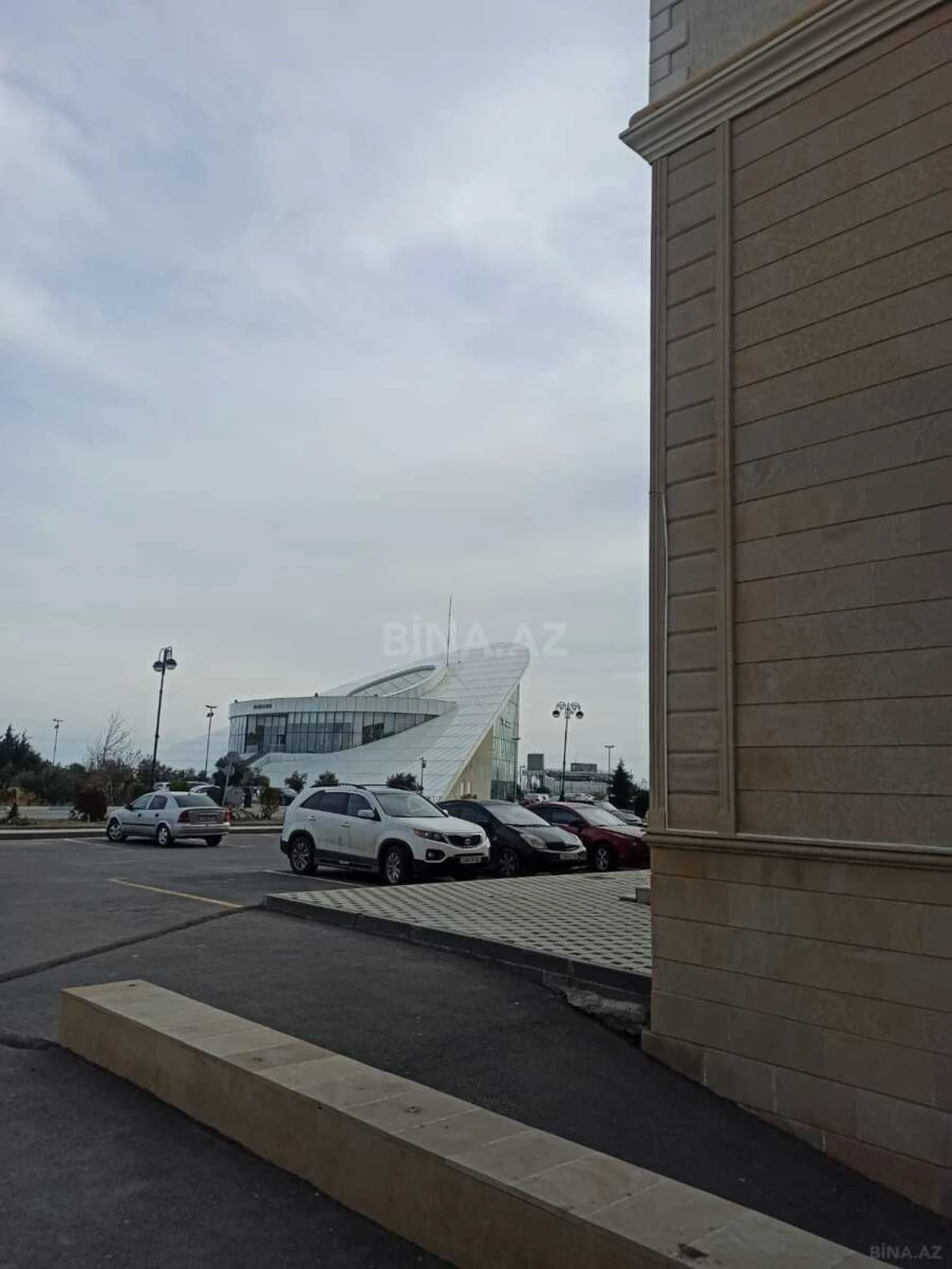 Kirayə verilir 2 otaqlı mənzil 40 m²