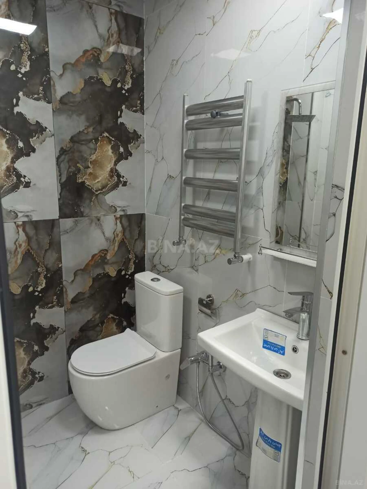 Kirayə verilir 2 otaqlı mənzil 40 m²