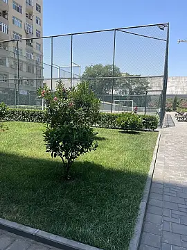 Satılır 2 otaqlı mənzil 110 m²