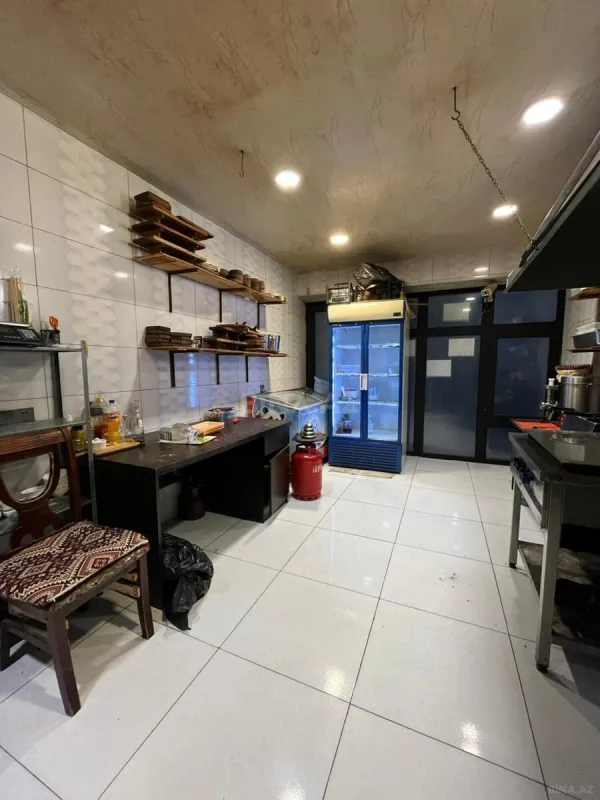 Kirayə verilir obyekt 120 m²