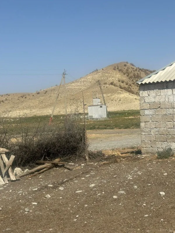 Satılır torpaq sahəsi 100 m²