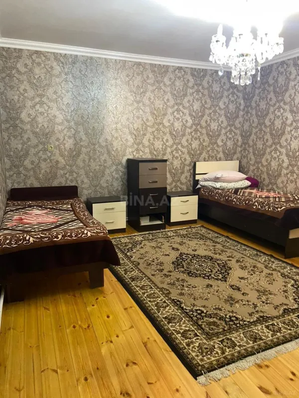 Kirayə verilir 3 otaqlı həyət evi 100 m²