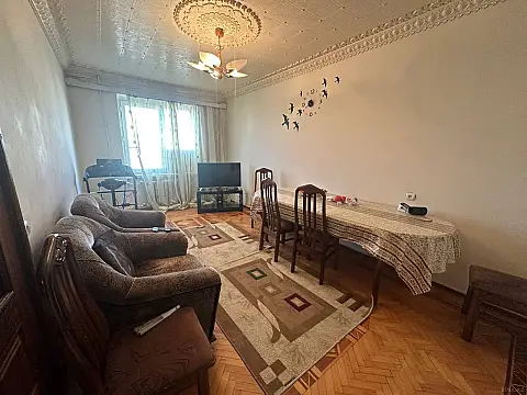 Satılır 3 otaqlı mənzil 65 m²
