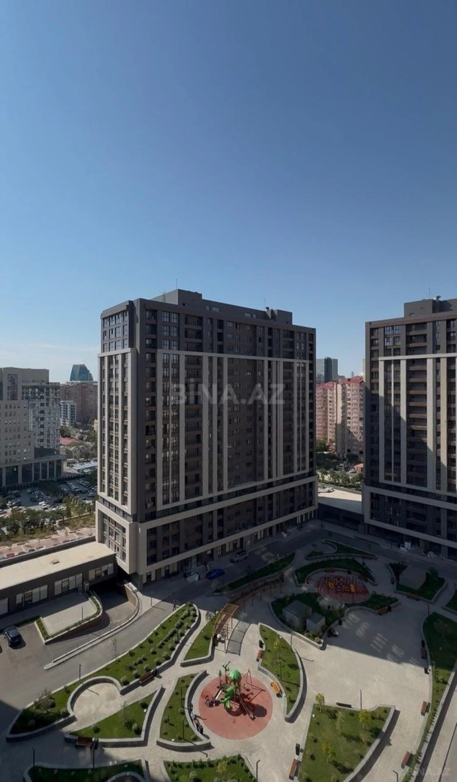 Satılır 3 otaqlı mənzil 127.5 m²