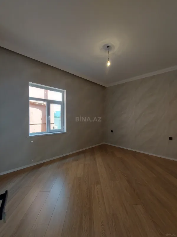 Satılır 4 otaqlı həyət evi 100 m²