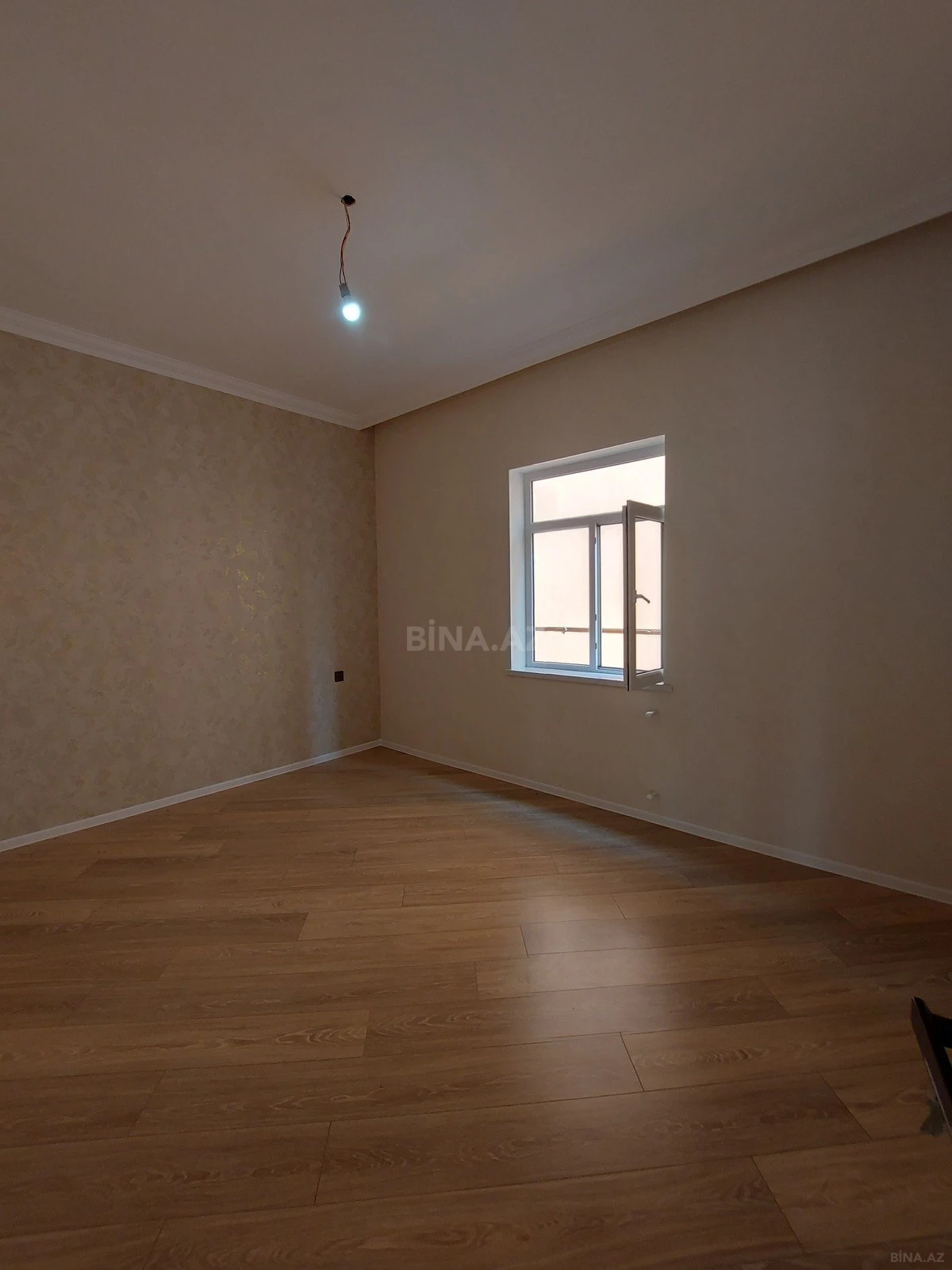 Satılır 4 otaqlı həyət evi 100 m²