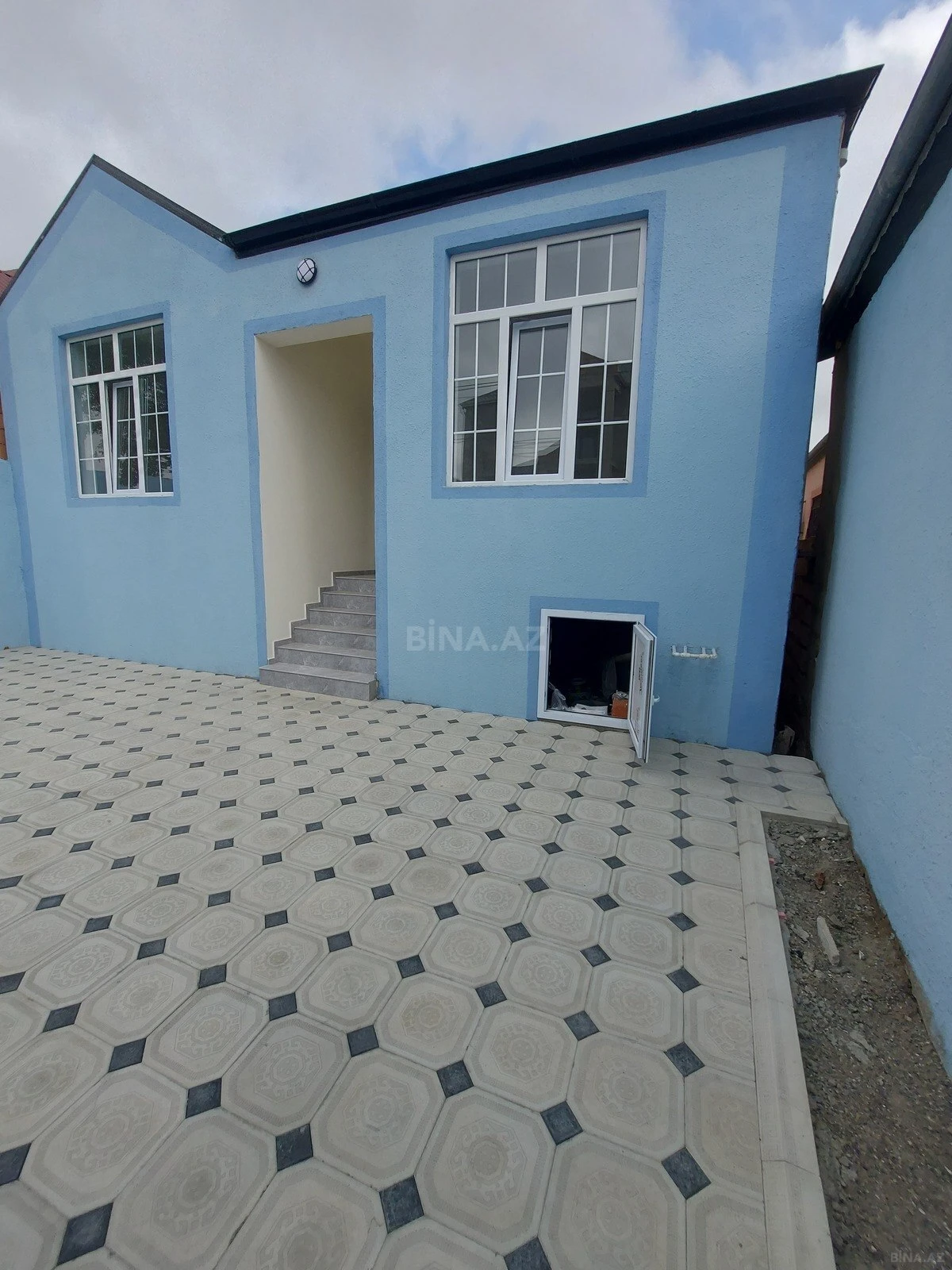 Satılır 4 otaqlı həyət evi 100 m²