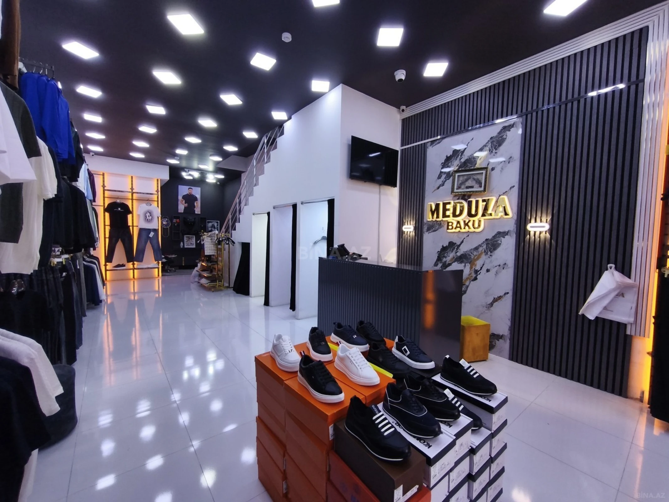 Kirayə verilir obyekt 170 m²