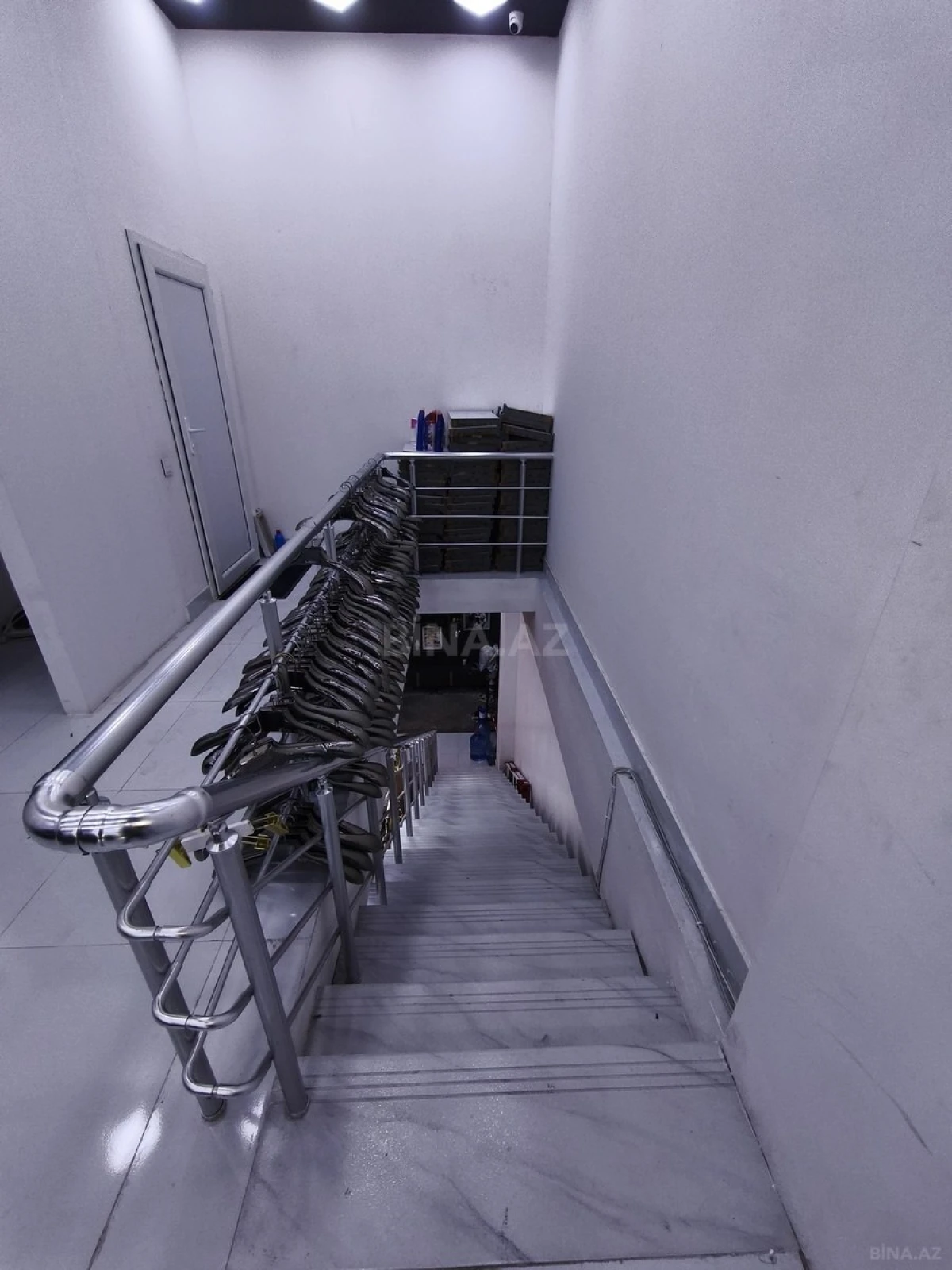 Kirayə verilir obyekt 170 m²