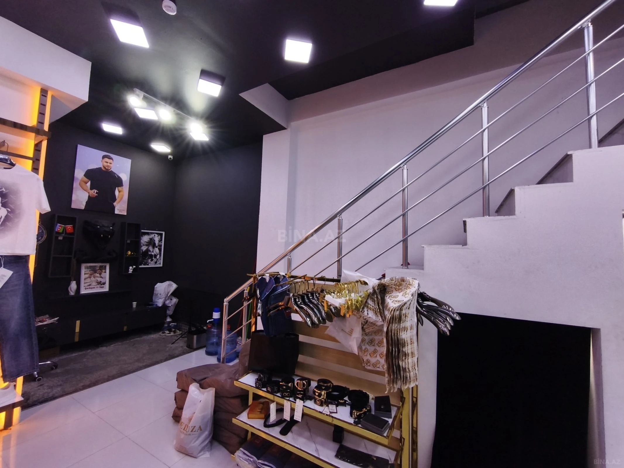 Kirayə verilir obyekt 170 m²