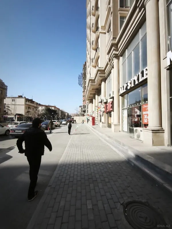 Kirayə verilir obyekt 170 m²