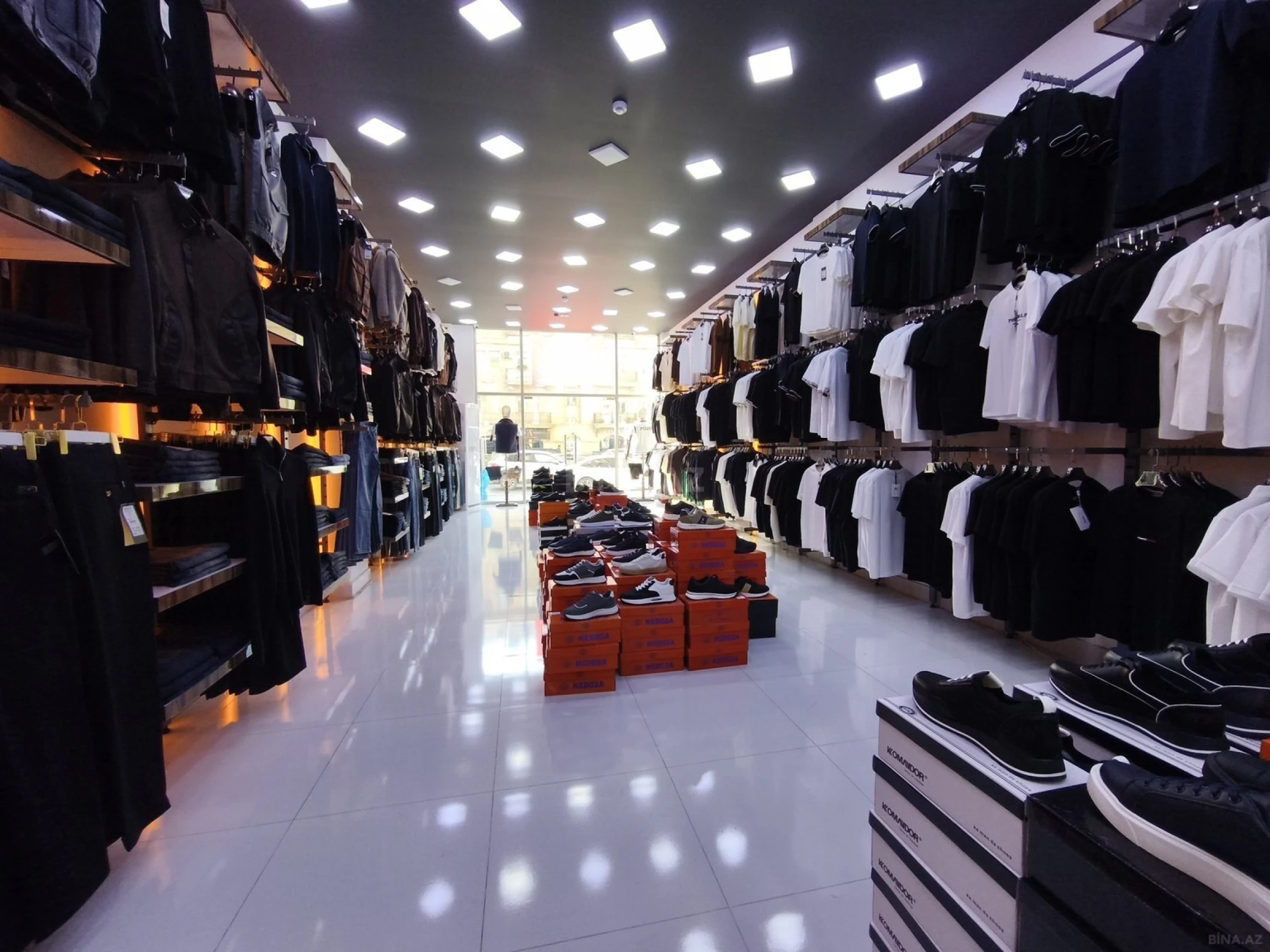 Kirayə verilir obyekt 170 m²