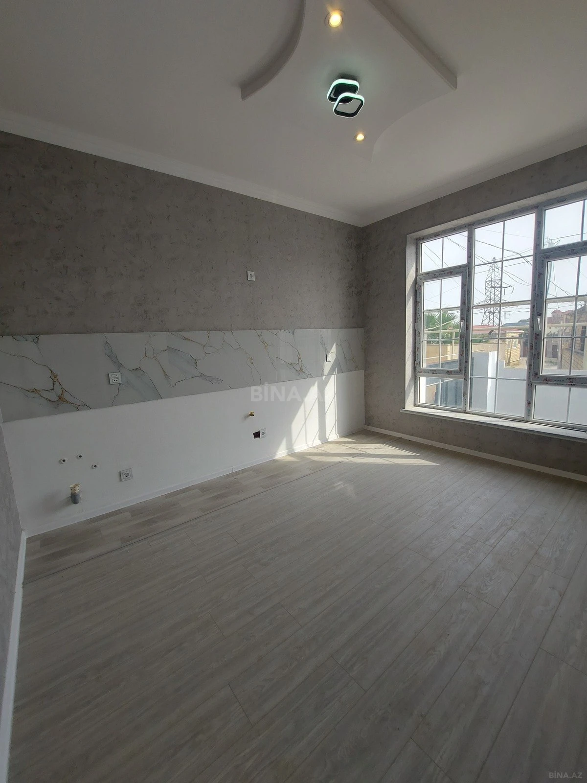 Satılır 4 otaqlı həyət evi 110 m²