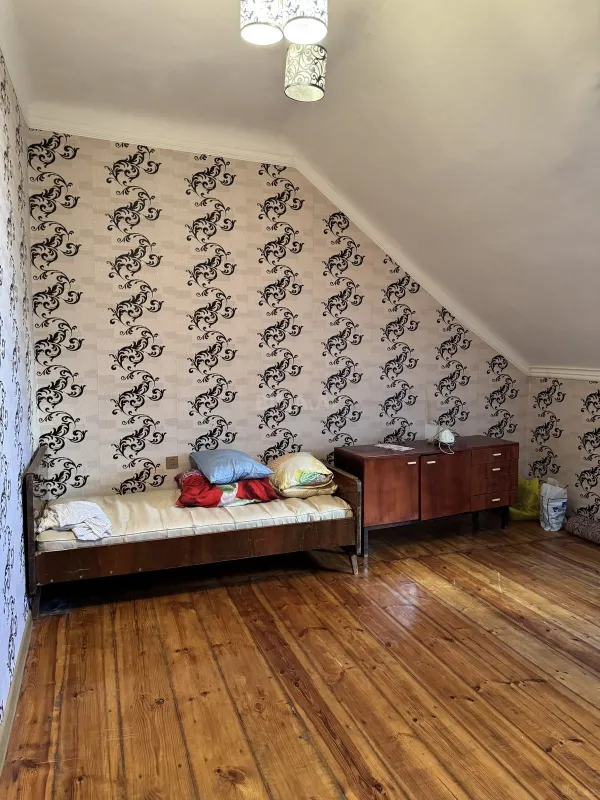 Kirayə verilir 2 otaqlı mənzil 102 m²