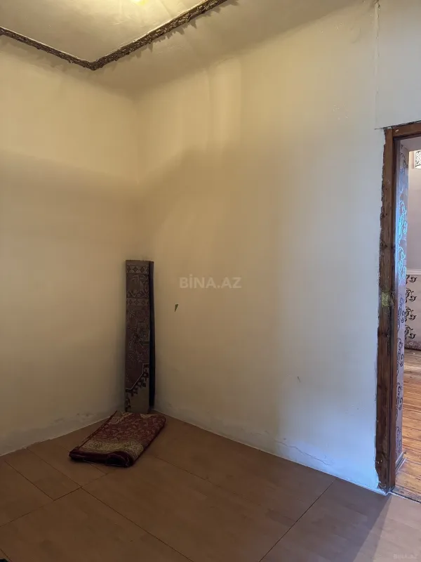 Kirayə verilir 2 otaqlı mənzil 102 m²