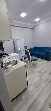 Kirayə verilir 2 otaqlı mənzil 55 m²