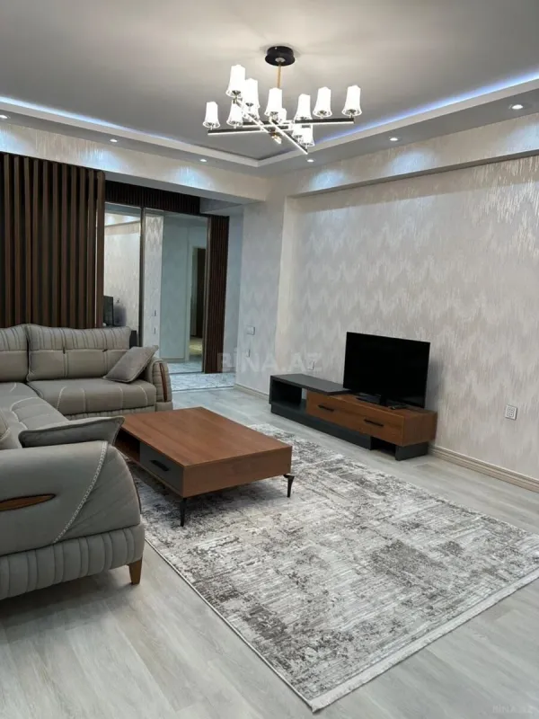 Satılır 3 otaqlı mənzil 112 m²