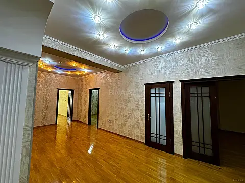 Satılır 3 otaqlı mənzil 120 m²