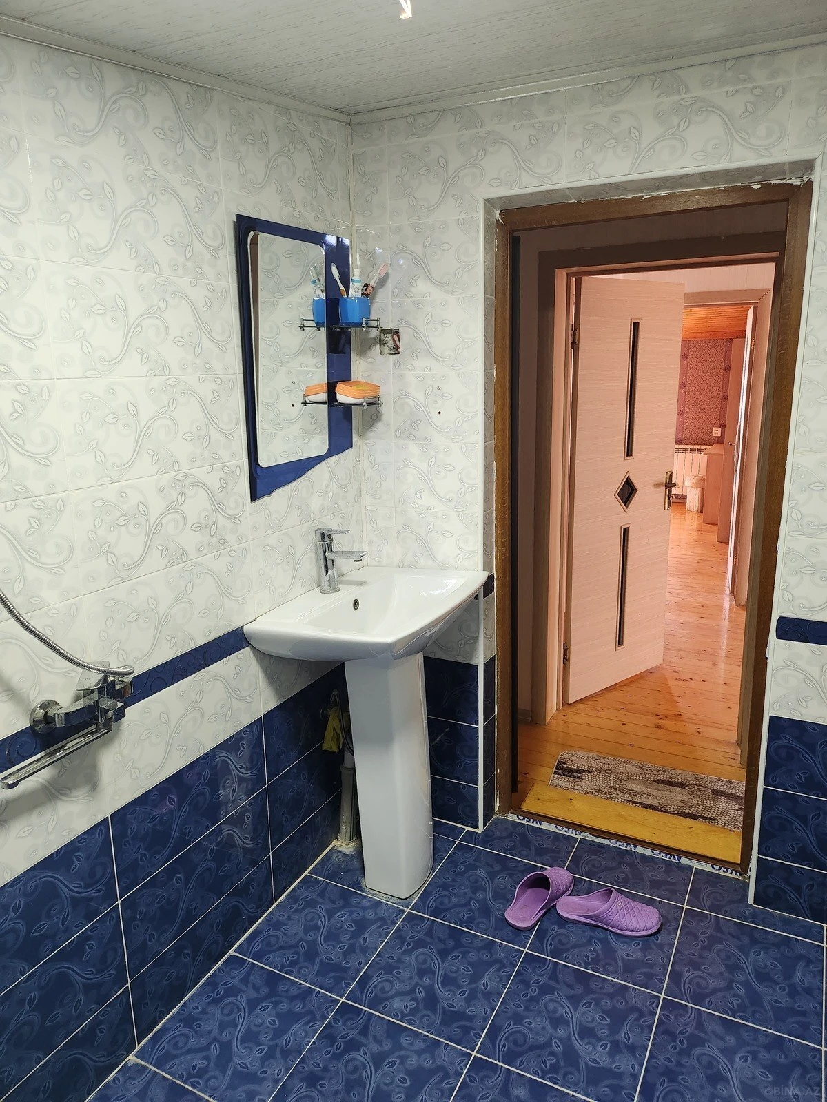 Satılır 7 otaqlı həyət evi 250 m²