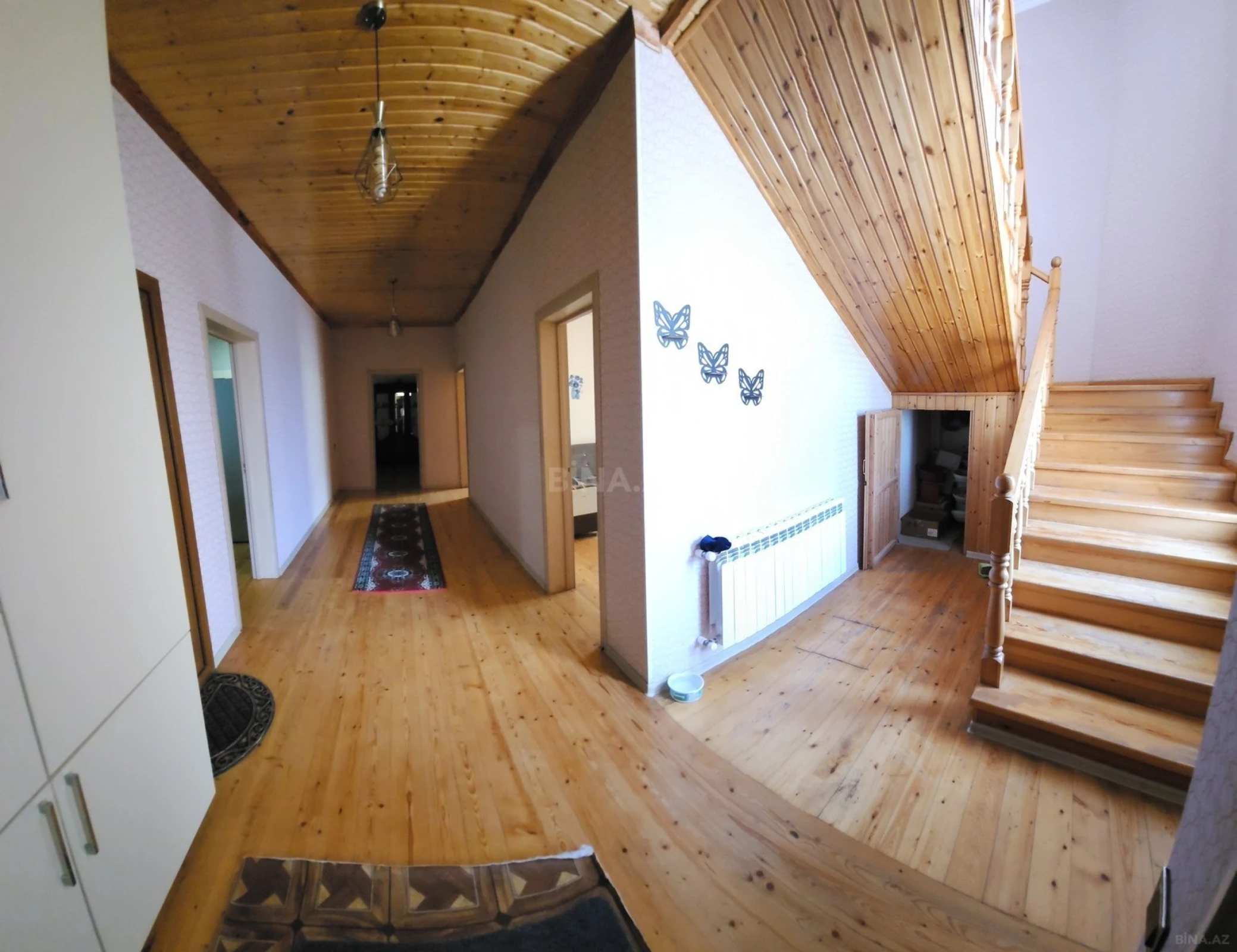 Satılır 7 otaqlı həyət evi 250 m²