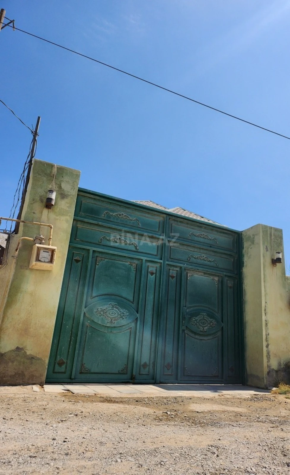 Satılır 7 otaqlı həyət evi 250 m²