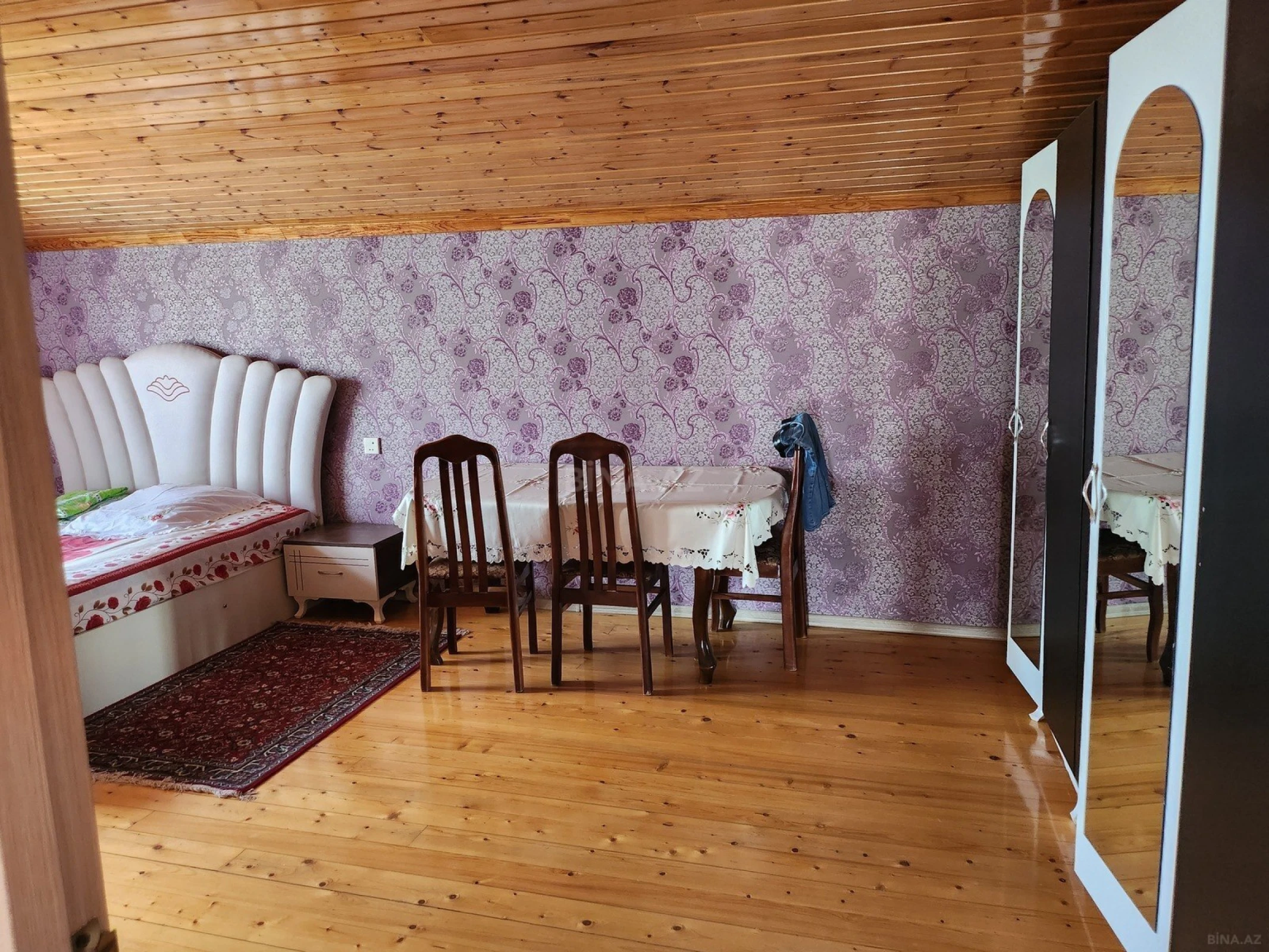 Satılır 7 otaqlı həyət evi 250 m²