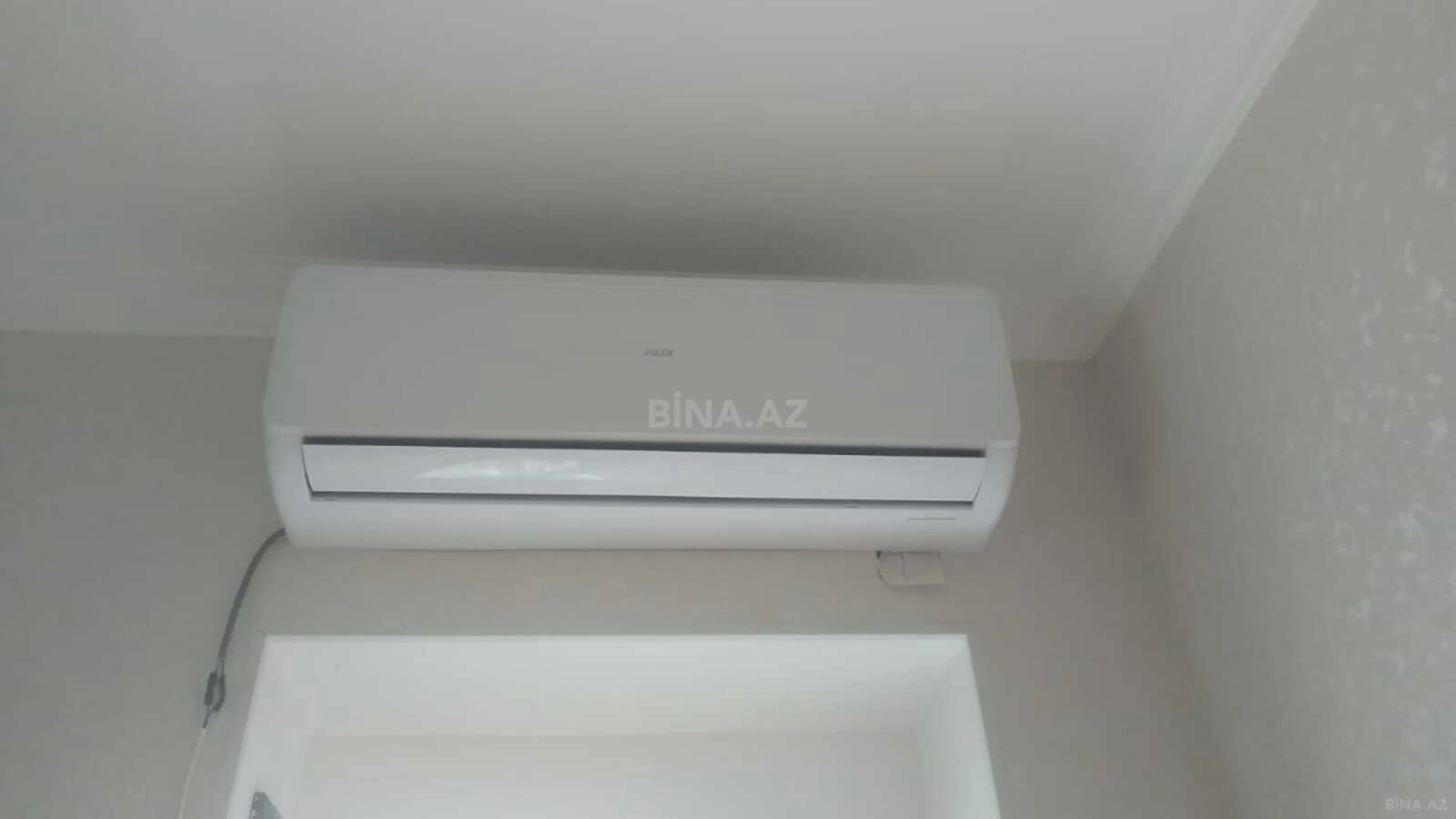 Kirayə verilir 2 otaqlı ofis 70 m²