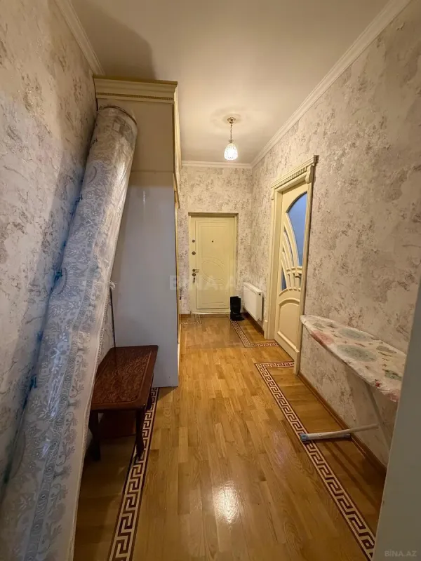 Kirayə verilir 3 otaqlı mənzil 100 m²