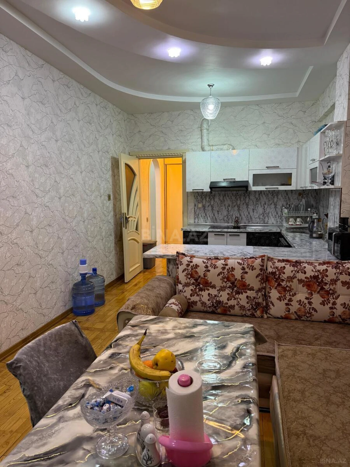 Kirayə verilir 3 otaqlı mənzil 100 m²
