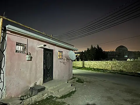 Satılır 1 otaqlı həyət evi 35 m²