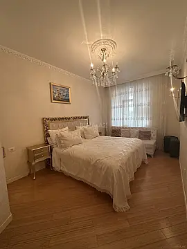 Satılır 2 otaqlı mənzil 80 m²