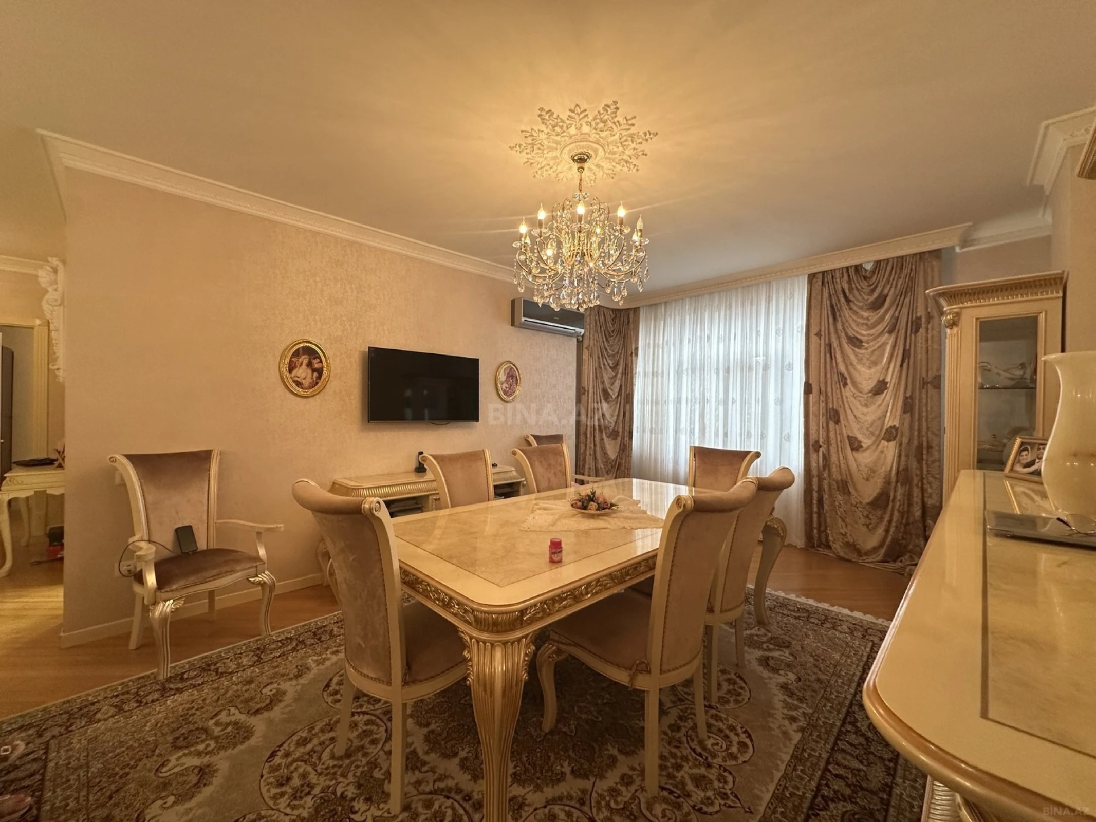 Satılır 2 otaqlı mənzil 80 m²