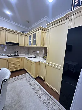 Satılır 2 otaqlı mənzil 80 m²