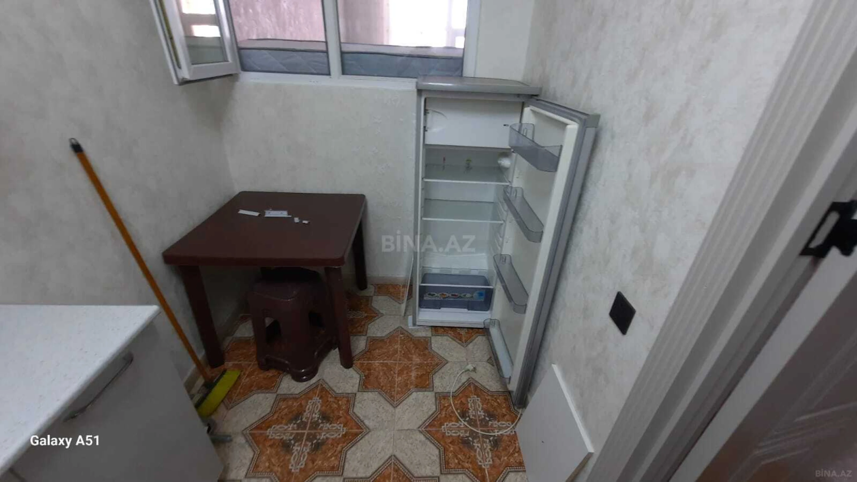 Kirayə verilir 3 otaqlı mənzil 100 m²