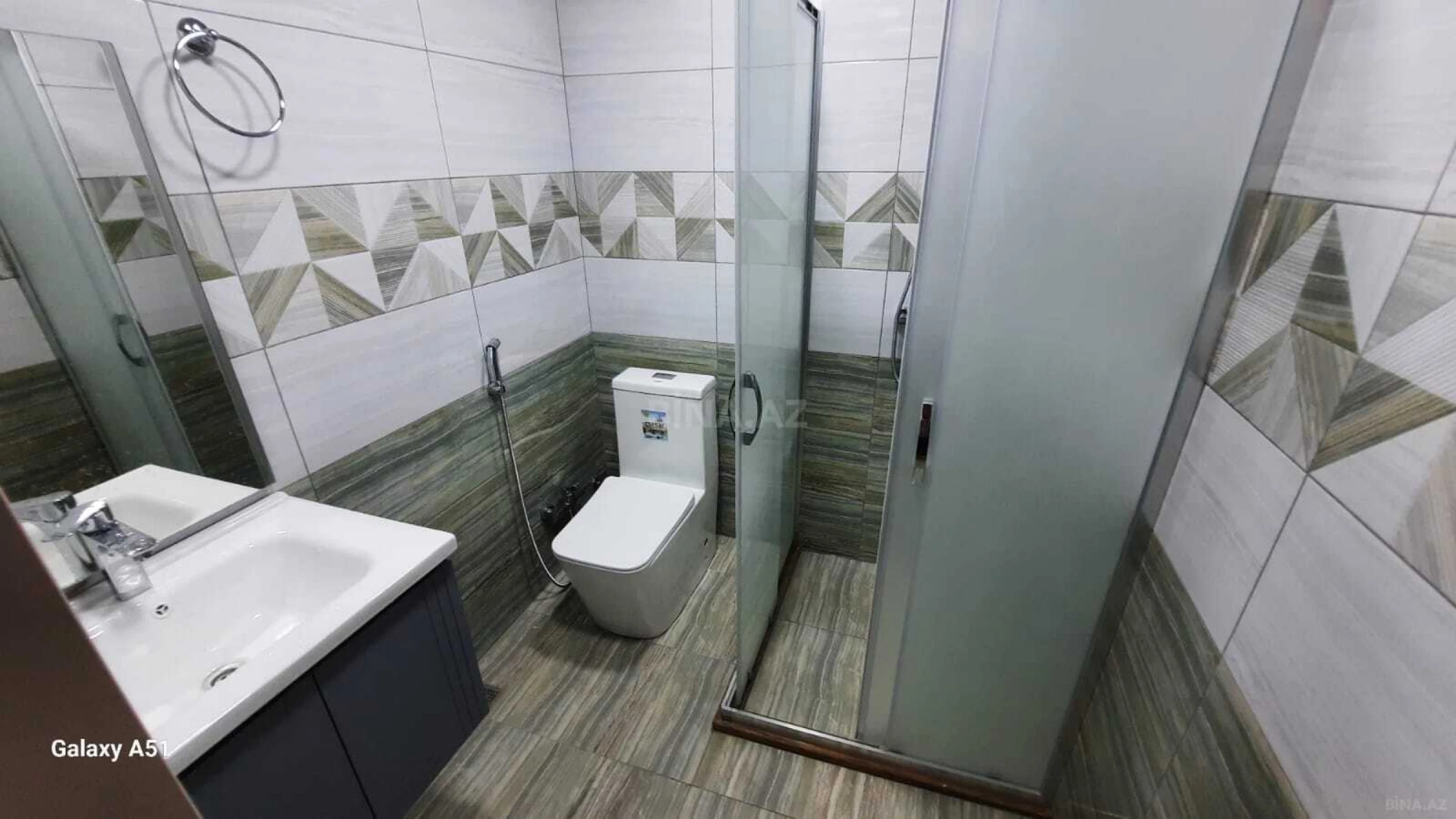 Kirayə verilir 3 otaqlı mənzil 100 m²