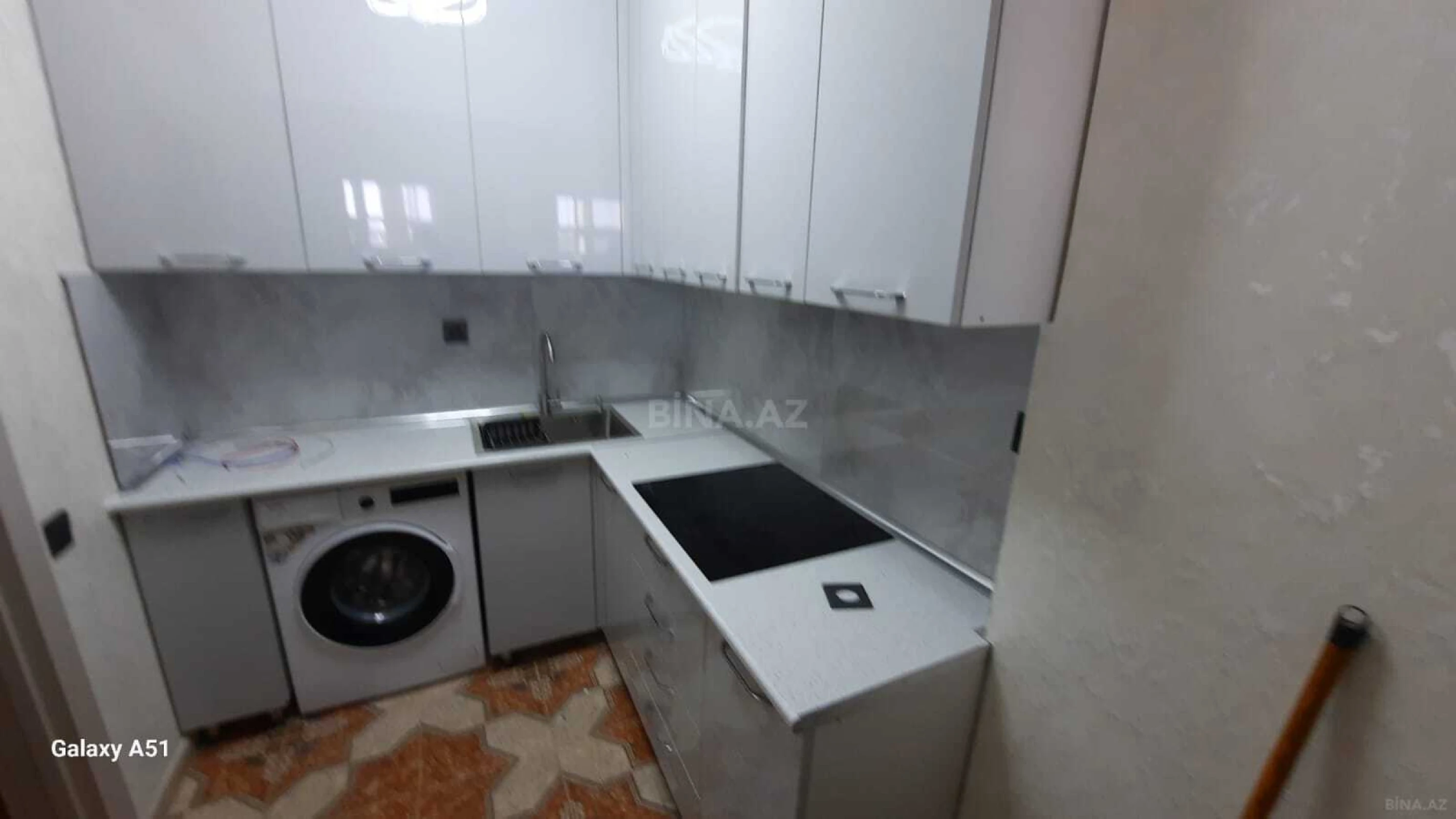 Kirayə verilir 3 otaqlı mənzil 100 m²