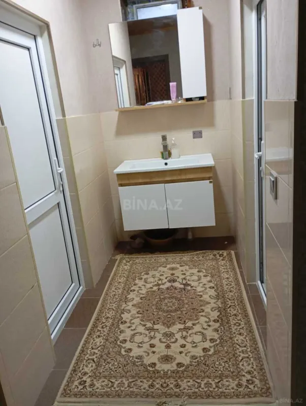 Satılır 3 otaqlı həyət evi 300 m²