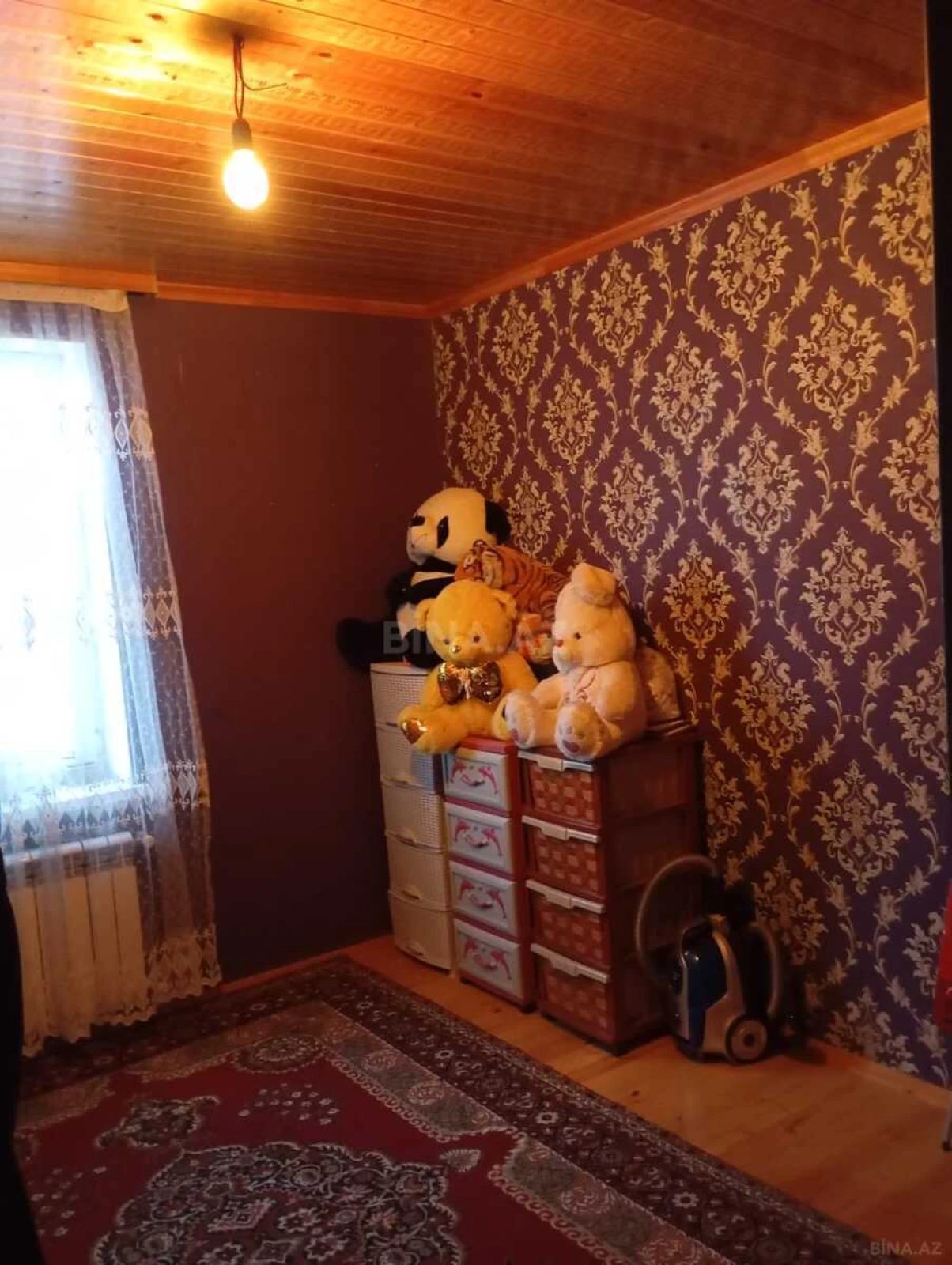 Satılır 3 otaqlı həyət evi 300 m²