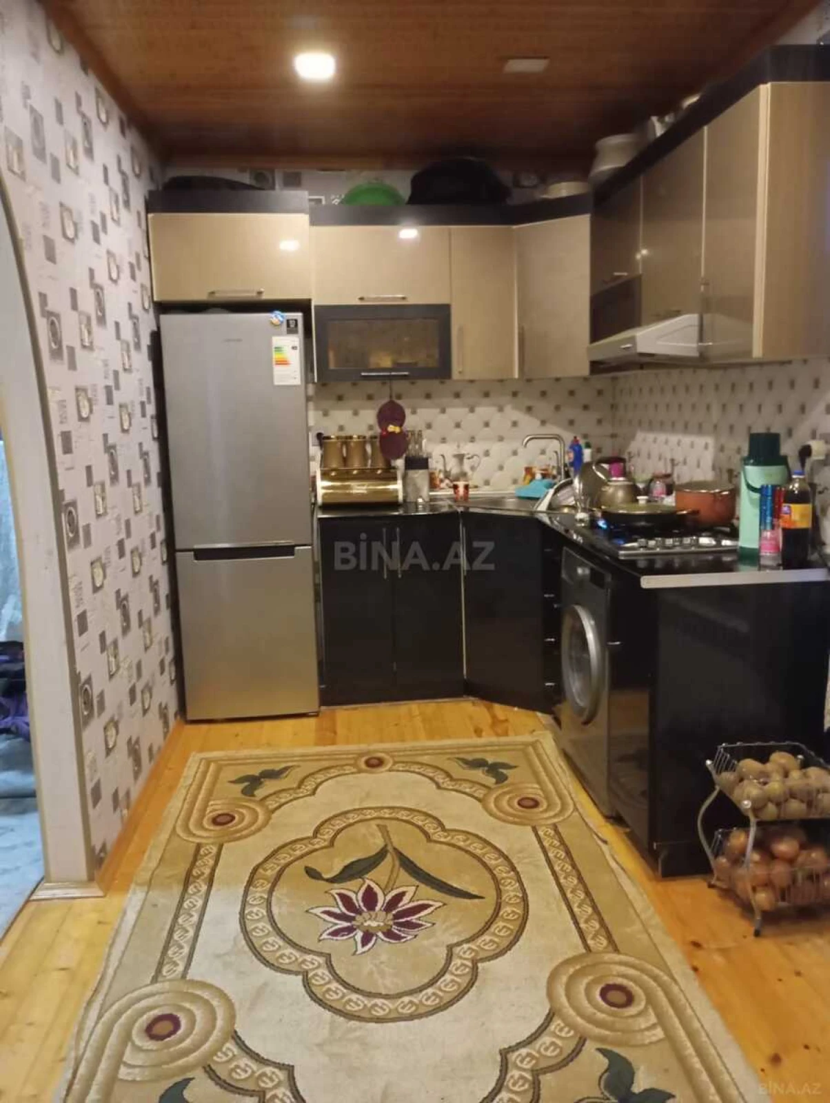 Satılır 3 otaqlı həyət evi 300 m²
