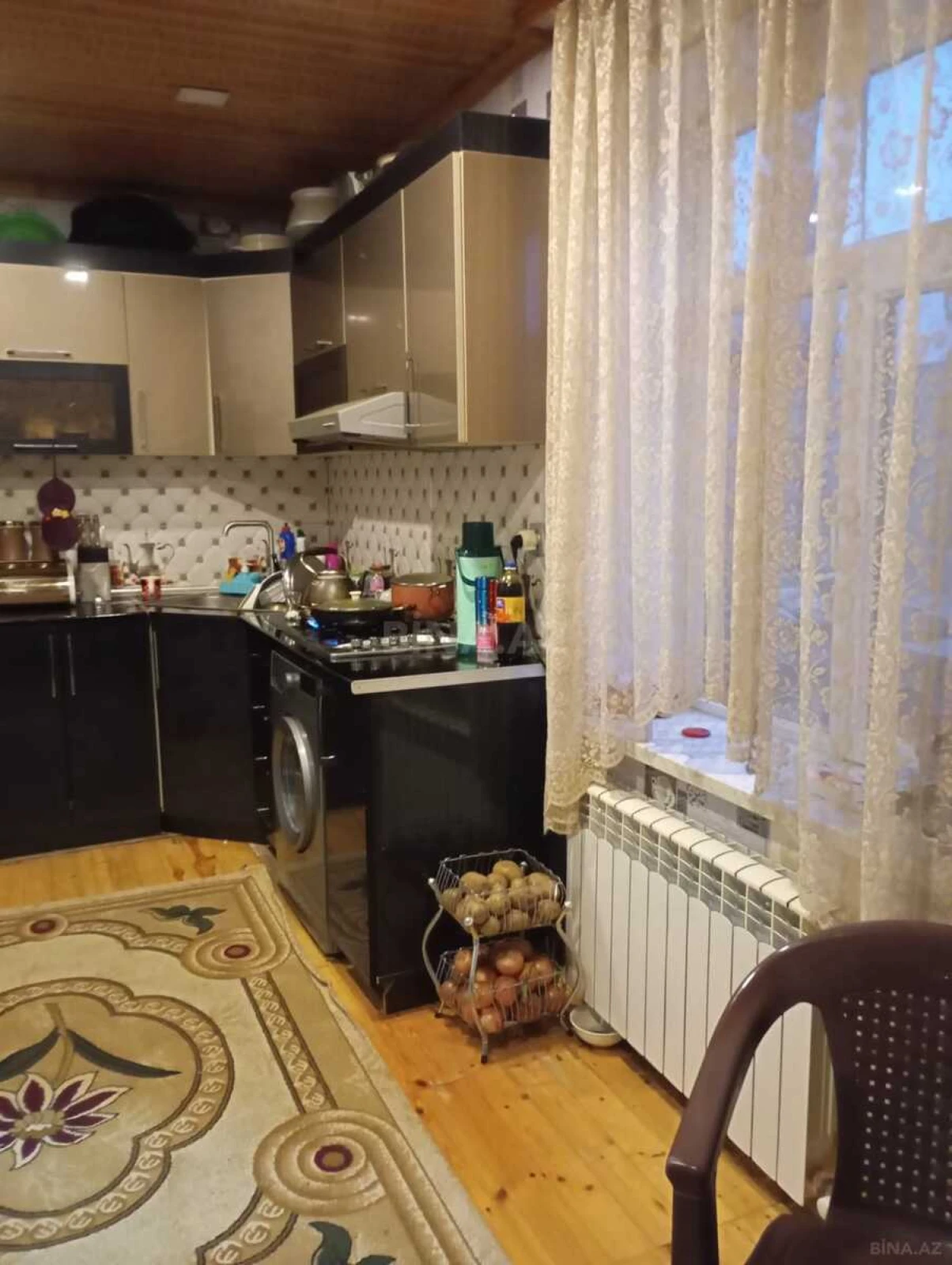 Satılır 3 otaqlı həyət evi 300 m²