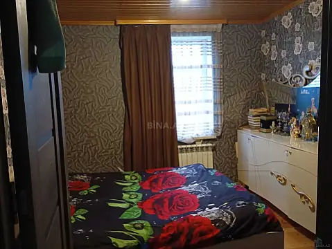 Satılır 3 otaqlı həyət evi 300 m²