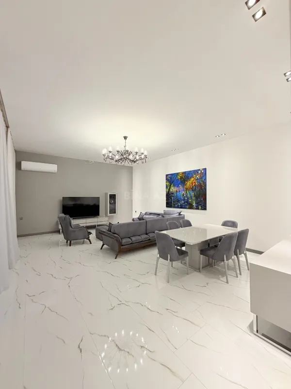 Kirayə verilir 5 otaqlı həyət evi 360 m²
