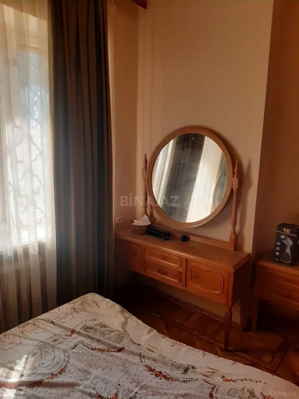 Kirayə verilir 2 otaqlı mənzil 50 m²