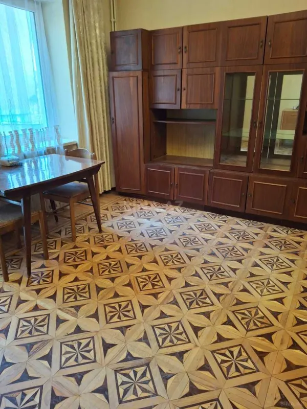 Kirayə verilir 2 otaqlı mənzil 50 m²