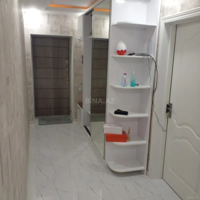 Kirayə verilir 2 otaqlı mənzil 80 m²