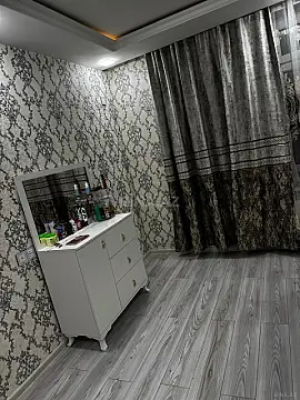 Kirayə verilir 2 otaqlı mənzil 80 m²