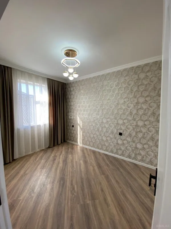 Satılır 4 otaqlı həyət evi 100 m²