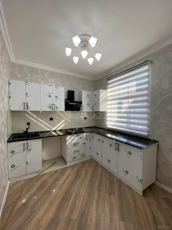 Satılır 4 otaqlı həyət evi 100 m²