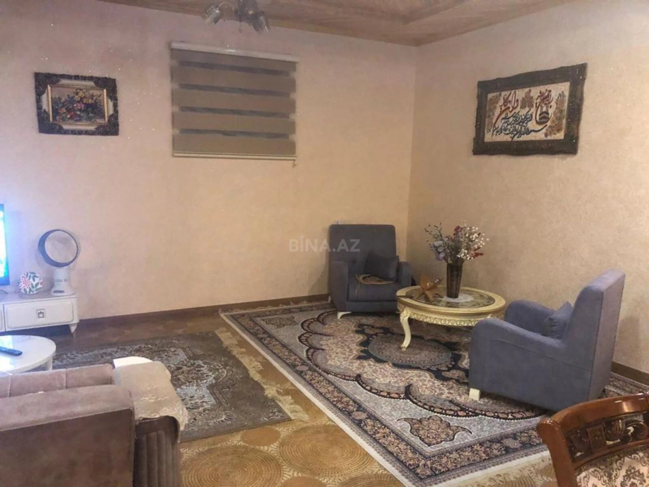 Satılır 6 otaqlı həyət evi 222 m²
