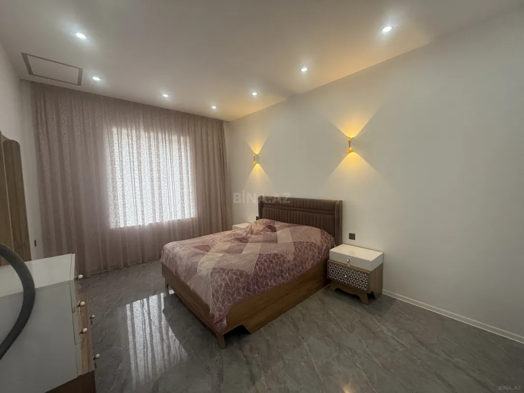 Kirayə verilir 4 otaqlı həyət evi 250 m²
